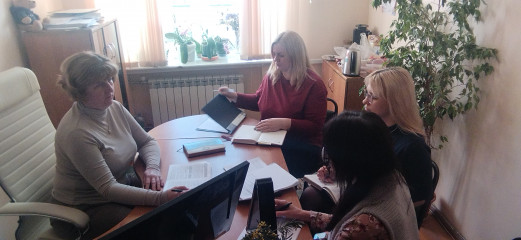 проведена рабочая встреча с представителем Министерства культуры и туризма Смоленской области по доработке проекта постановления по результатам ОРВ - фото - 2